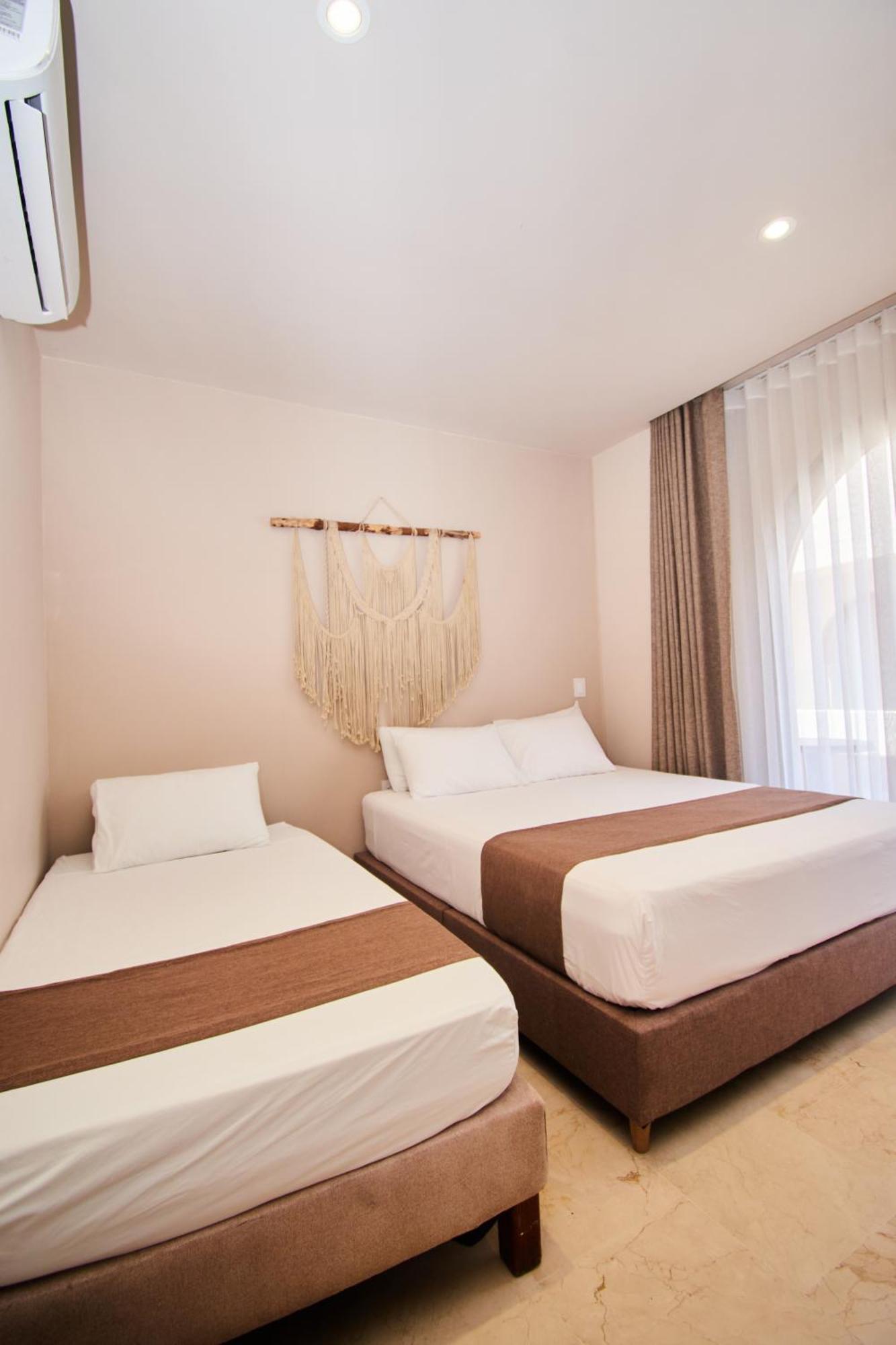Loa Tolu By Bernalo Hotels Экстерьер фото